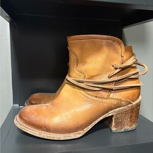 Freebird leather Ankle Boots Size 6